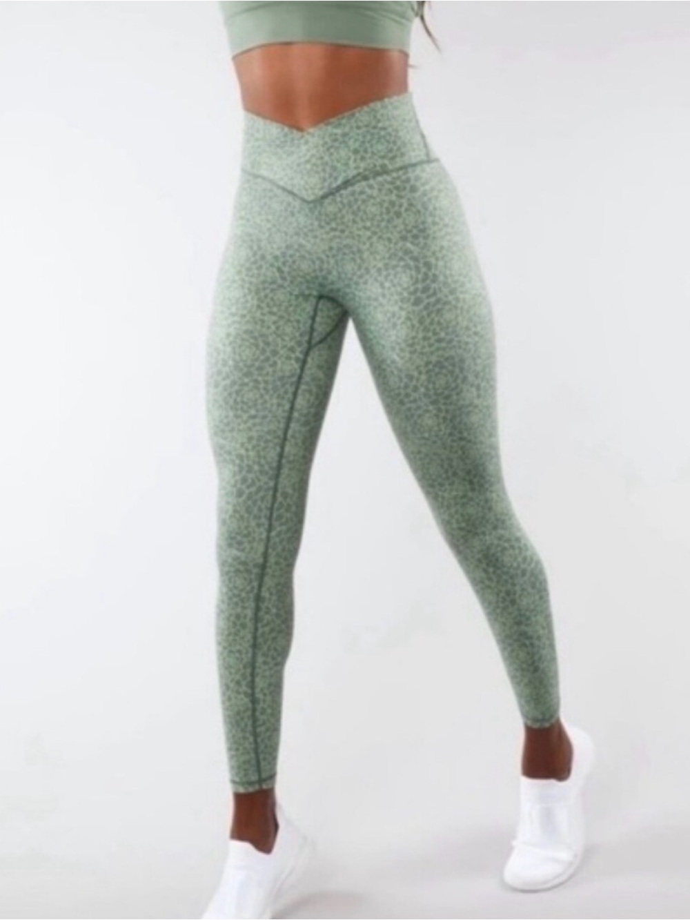 Buffbunny Collection Siren Leggings Crossover Waist Eden Floral Print Green XS